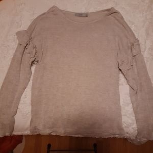 Dalian beige cream sweater ruffle sleeve